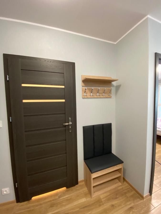 2 Tyskie Apartamenty Z Ogrodkiem Tychy Exteriér fotografie