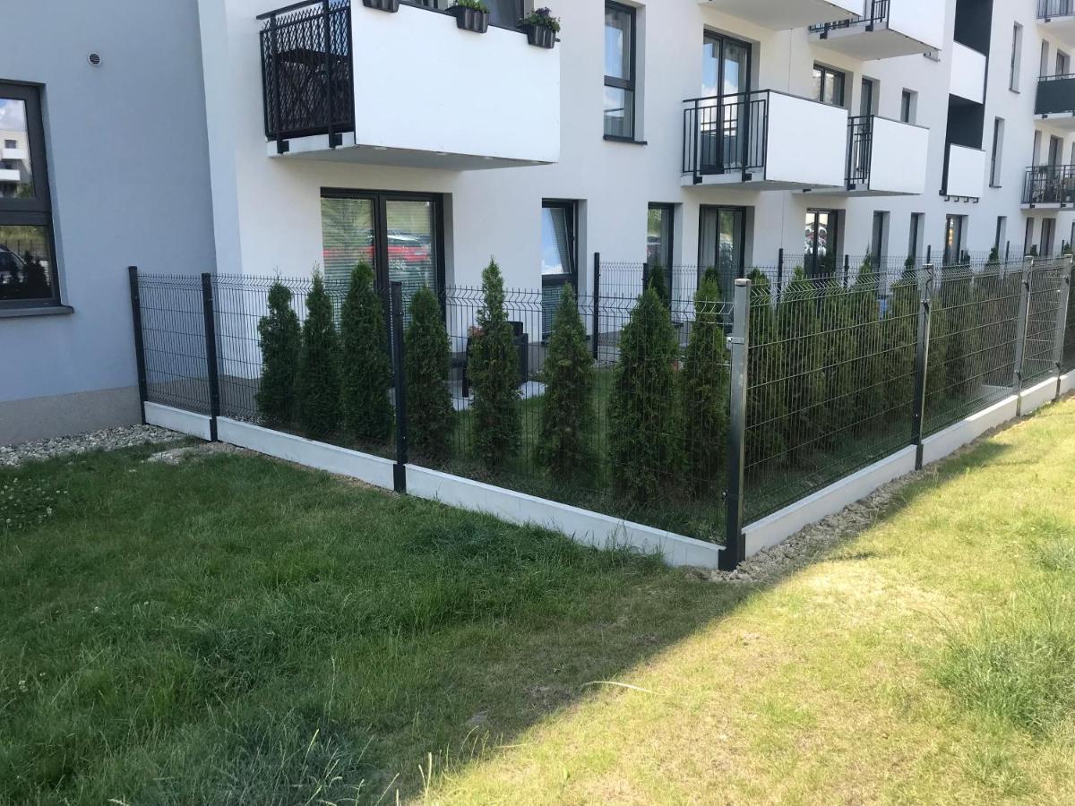 2 Tyskie Apartamenty Z Ogrodkiem Tychy Exteriér fotografie